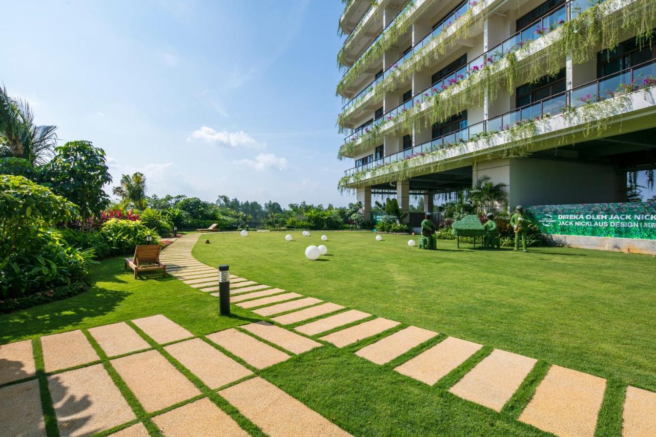 Forest City Golf Hotel Nusajaya  Ngoại thất bức ảnh