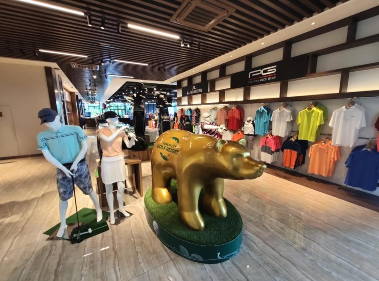 Forest City Golf Hotel Nusajaya  Ngoại thất bức ảnh