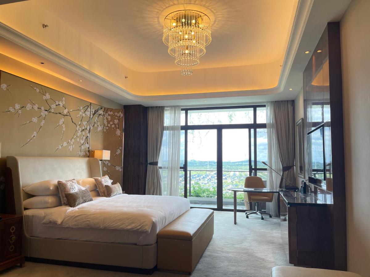 Forest City Golf Hotel Nusajaya  Ngoại thất bức ảnh