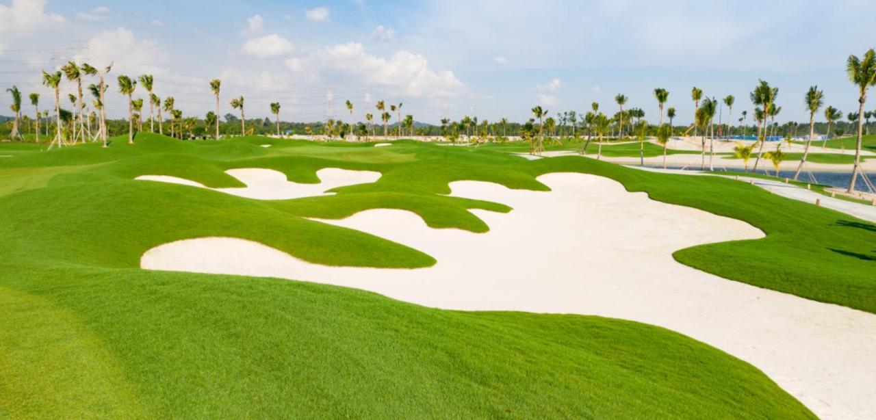Forest City Golf Hotel Nusajaya  Ngoại thất bức ảnh