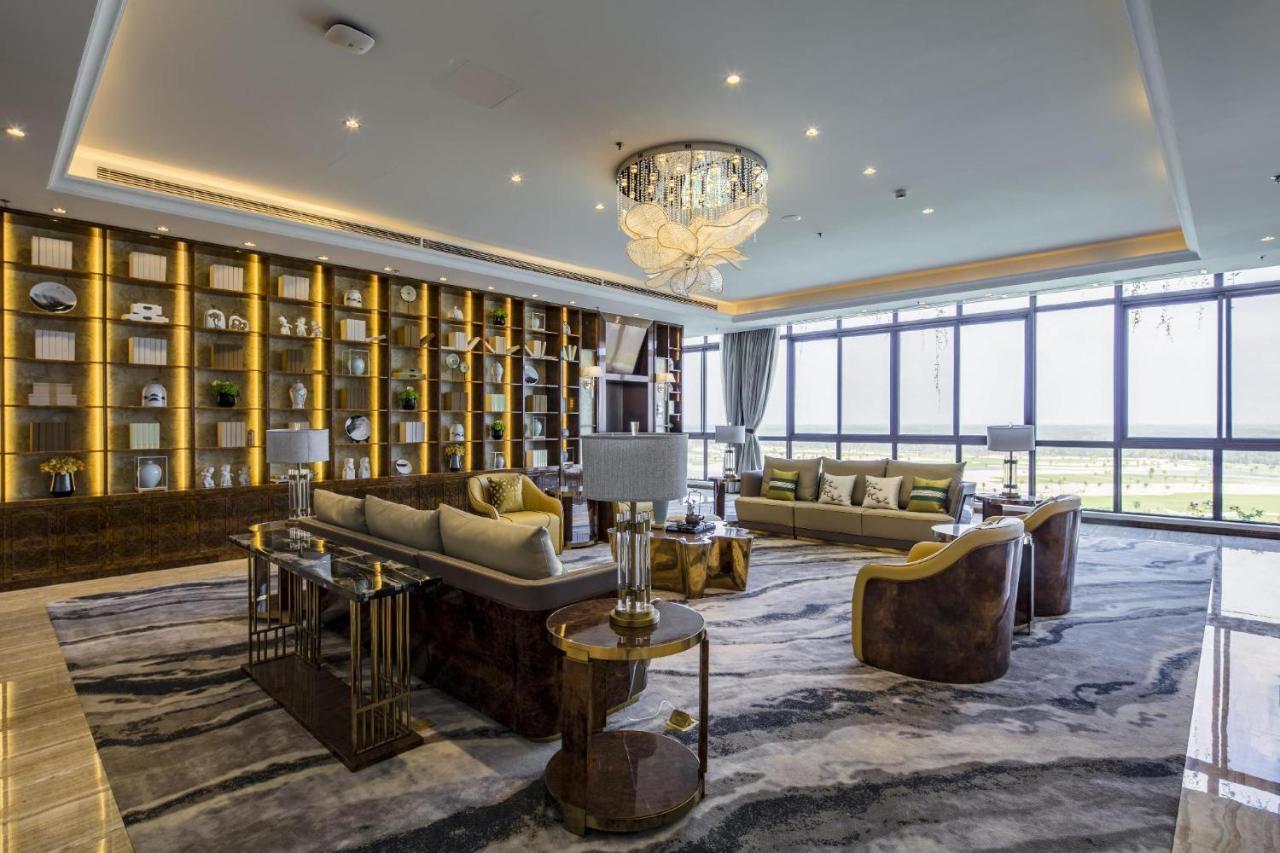 Forest City Golf Hotel Nusajaya  Ngoại thất bức ảnh