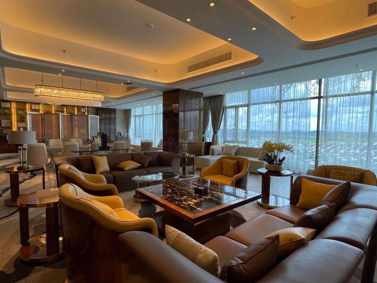 Forest City Golf Hotel Nusajaya  Ngoại thất bức ảnh
