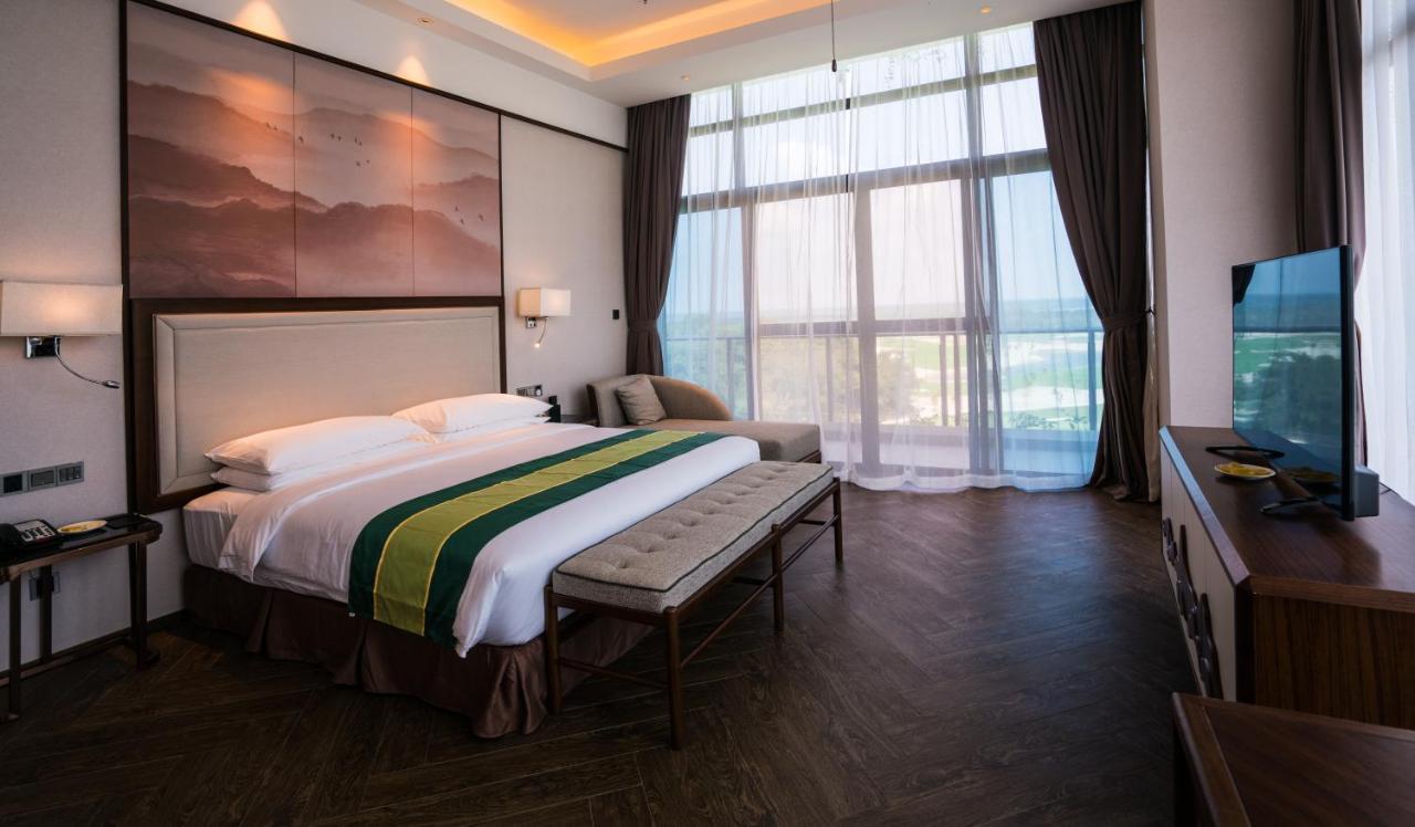 Forest City Golf Hotel Nusajaya  Ngoại thất bức ảnh